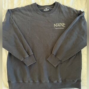 Hollister Crewneck sweatshirt (Maine)